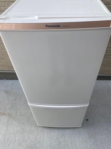 持って行けます‼️2019年製✨Panasonic 136L ノンフロン冷蔵庫　品番 NR-BW14BC-W