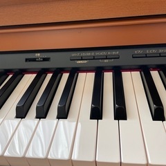 ローランドHP302-LC 電子ピアノ