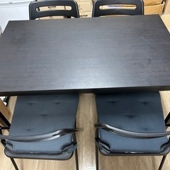 IKEAダイニングテーブル・椅子4脚　セットの画像
