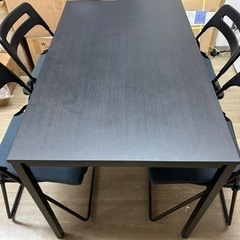 IKEAダイニングテーブル・椅子4脚　セットの画像