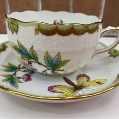 愛品館江戸川店】ヘレンド ヴィクトリアブーケ カップ&ソーサー ID102