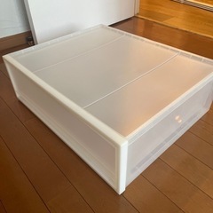 ①無印　収納ケース（幅55㎝ 奥行44.5㎝ 高さ18㎝）の画像