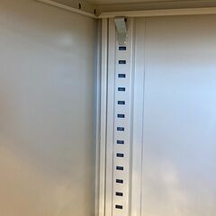 オフィス用キャビネット（上段/下段）の画像