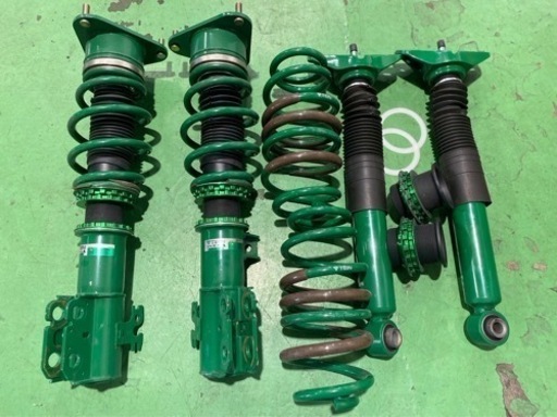 【TEIN】プリウス50後期　車高調