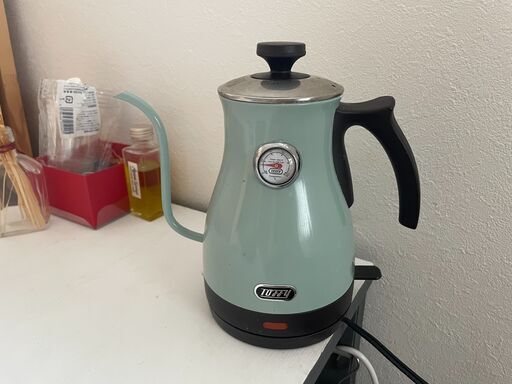 【4000円→3000円】【今月限定出品】Toffy 温度計付き電気ケトル PALE AQUA K-KT3