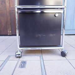 UMS Haller(ハラー)のロールボーイ/鍵付です♪モダンクラシックな