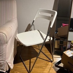 折りたたみ椅子　2/21までの掲載です。処分します。