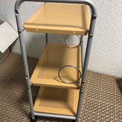 3段キャスター　無料❗️の画像