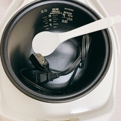 ［値下げ］【美品】タイガー3合炊き炊飯器の画像