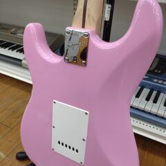 Squier ストラトキャスター Bullet Strat 2014年製 ピンクの画像