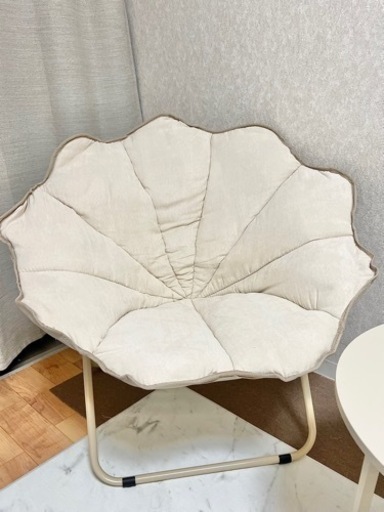 roomandhome 折りたたみ椅子　ムーンチェア