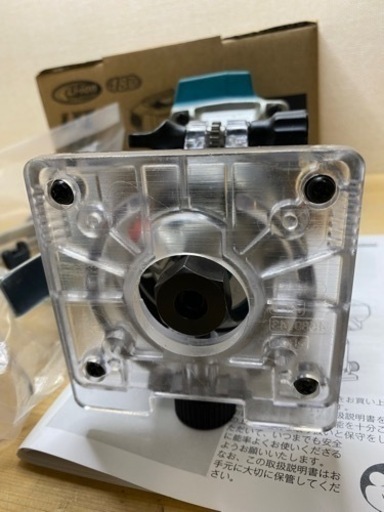 中古 マキタ　RT50D 18V トリマ
