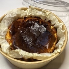 バスクチーズケーキテイクアウト始めました