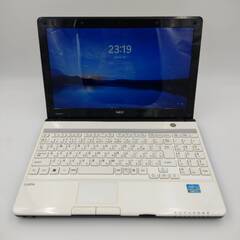 NEC　Corei7　メモリ8G 高速SSD256G　13.3イ...
