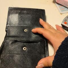 PRADA財布の画像