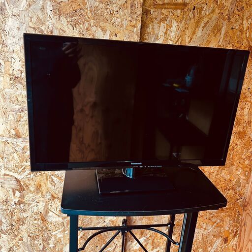 11512 Panasonic 液晶テレビ　32インチ 2013年製 32V 2月23、25、26日東大阪市 条件付き配送無料！