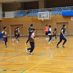 一緒にフットサルしませんか？？
