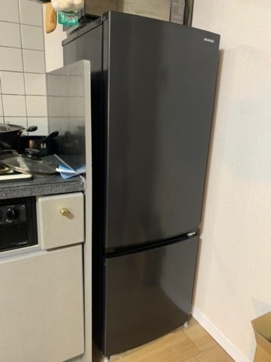 3月4日まで。冷蔵庫アイリスオーヤマ　IRSN-17A-B 1年未満