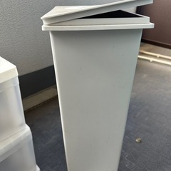 ゴミ箱いかがですか？