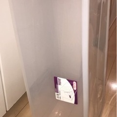 特大104ℓ収納ケース　Sterilite米国製