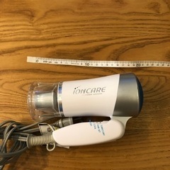ドライヤー HITACHI ioncare 2014年製の画像