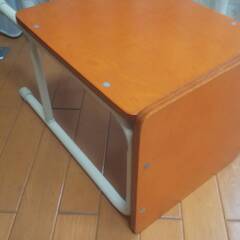 椅子　横にしても使える？　１脚の画像