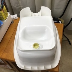 ベビーバス　(白)の画像
