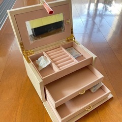 決定済】アクセサリーケース