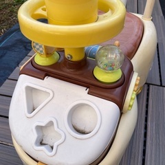 赤ちゃんのりものの画像