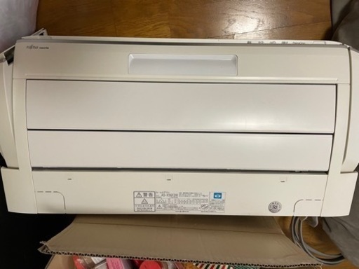 富士通ノクリアX2016年製5.6kw AS-X56F2W(18畳)