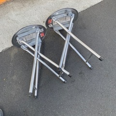 折り畳み椅子の画像