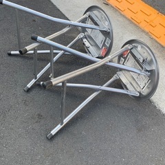 折り畳み椅子の画像