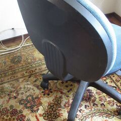 回転いす　そで付きの画像