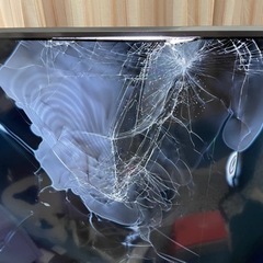 LG 50インチテレビ　画面割れ　ジャンクの画像
