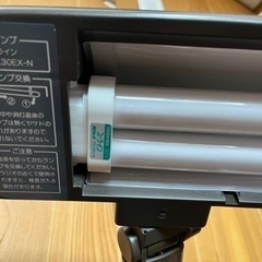 【無料】東芝蛍光灯スタンドの画像