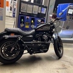ハーレーダビットソンXL883R 2009