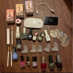 引き取り場所ご相談ください！　おまけ付き！！　ネイルset 