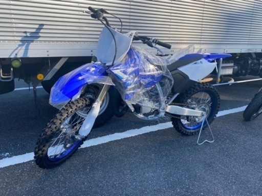 ヤマハYZ125新車
