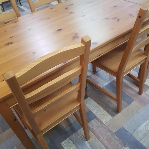 取引中  IKEAテーブル  椅子４個つき