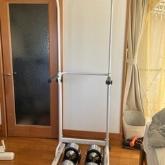ぶら下がり健康器 懸垂マシン懸垂 器具 チンニングスタンド けん...