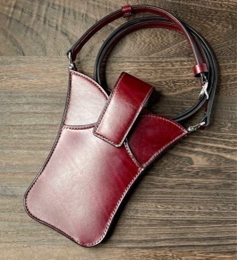 高級ヨーロッパ皮革製　ショルダーポーチ　スマホショルダー
