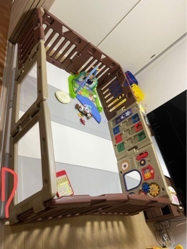 大阪熊 シームレスプレイマット と　ベビーサークル