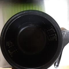 (受け渡し予定者確定)TIGER製の炊飯器の画像