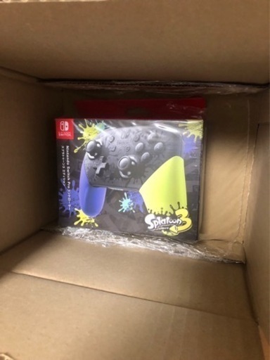 switch本体　スプラトゥーンエディション　プロコンセット