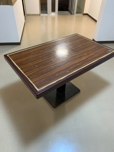 業務用テーブル2