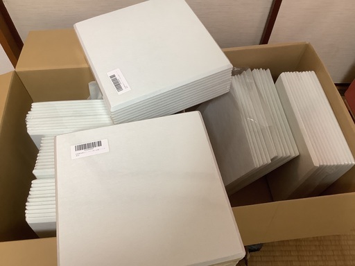 新品　吸音ボード　ホワイト　84枚