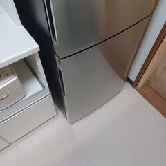 ハイアール JR-XP1F34A　冷凍冷蔵庫の画像