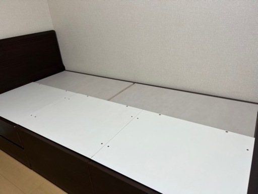 シングルベッド