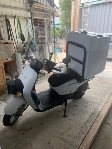 ホンダ　ベンリー　新古車　低走行　原付　原チャリ　配達バイク