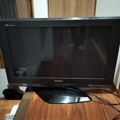 Panasonic　テレビ　37インチ
